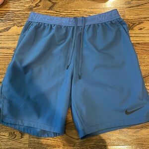 NWOT NIKE PRO FLEX VENT MAX TRAINING DRI FIT SHORTS